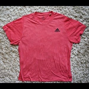 Men’s ‘heather Red’ Adidas tee.